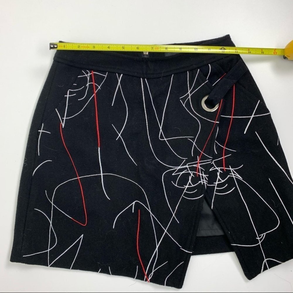 NWT TOYOUTH Unique Mini Skirt - Picture 4 of 8